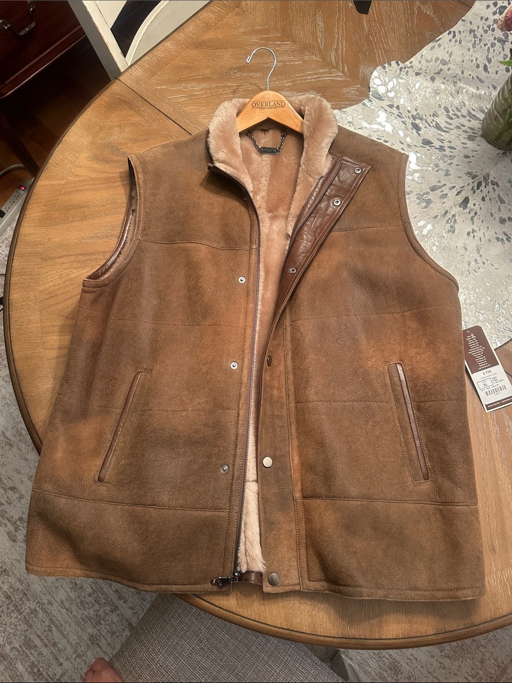 Overland leather trail blazer vest brand new size X-Large